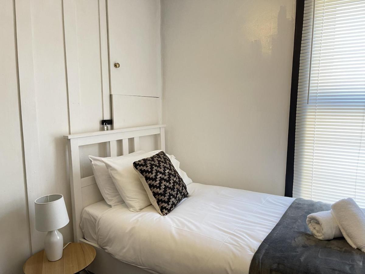 Lovely Dog Friendly, 3 Bed Home Sleeps 8, With Parking & Fenced Garden Work Contractor Leisure, Jasper Cambridge  Bagian luar foto