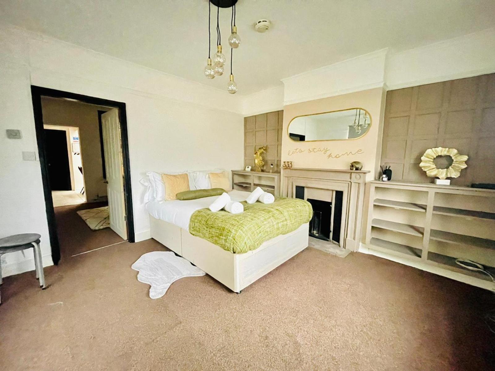 Lovely Dog Friendly, 3 Bed Home Sleeps 8, With Parking & Fenced Garden Work Contractor Leisure, Jasper Cambridge  Bagian luar foto